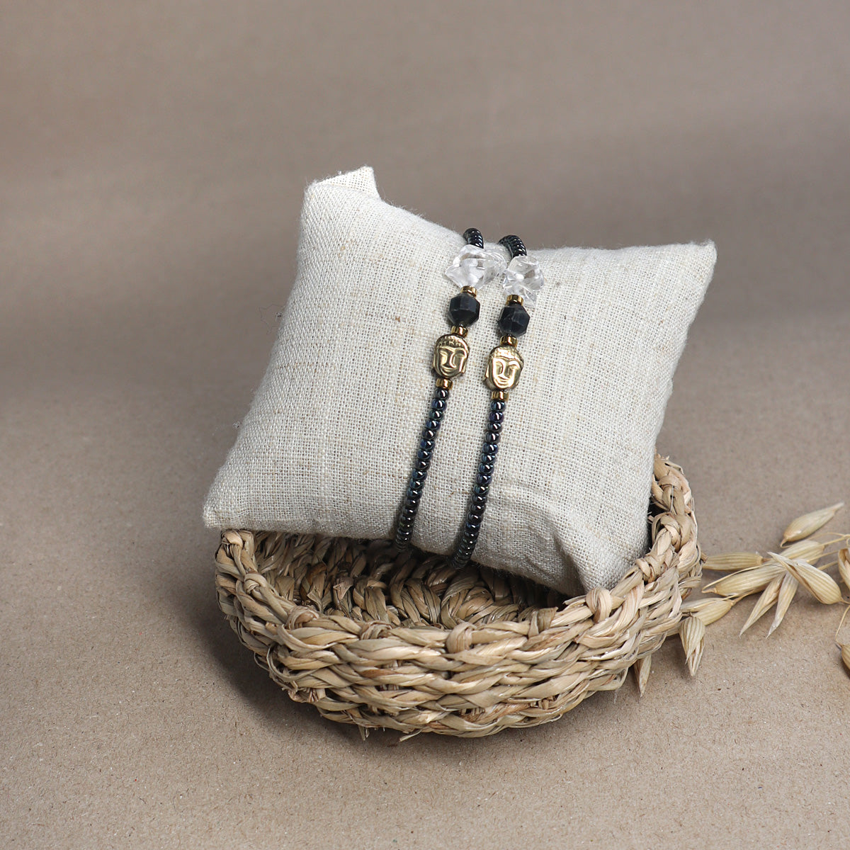 Buddha Armband mit Tigerauge grau und Bergkristall