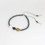 Buddha Armband mit Tigerauge grau und Bergkristall – spiritueller Schmuck, größenverstellbar