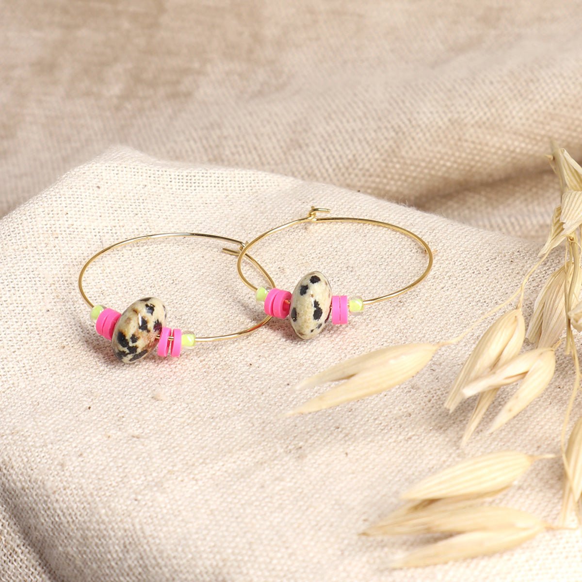 Neon Creolen mit Dalmatiner Jaspis - | trueffeldesign