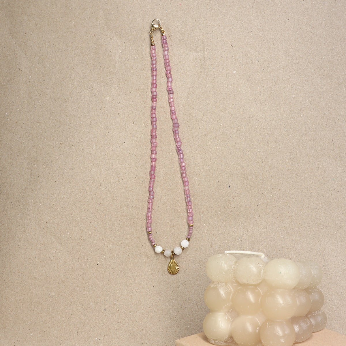 Schlichte Mondstein Kette mit Tropfenförmigen Sonnen-Anhänger